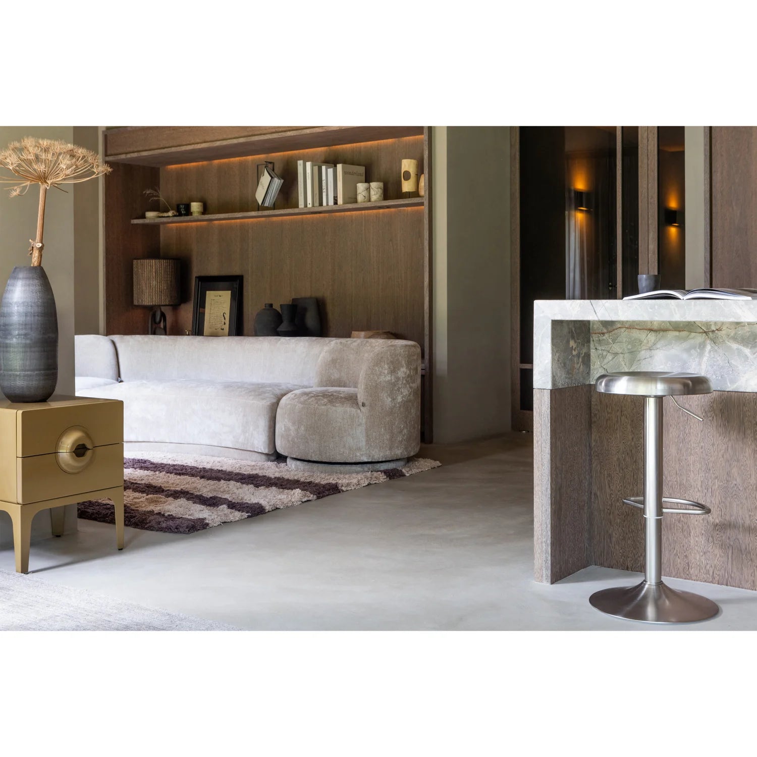 Merge ladekast/nachtkastje 2 lades hout honinggeel