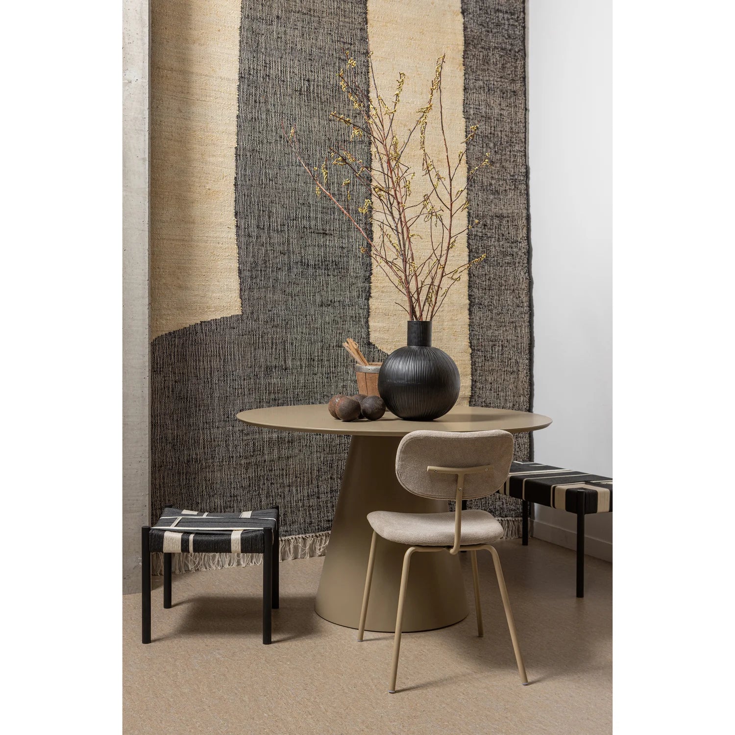 Jorre eettafel mdf militair bruin ø120 cm