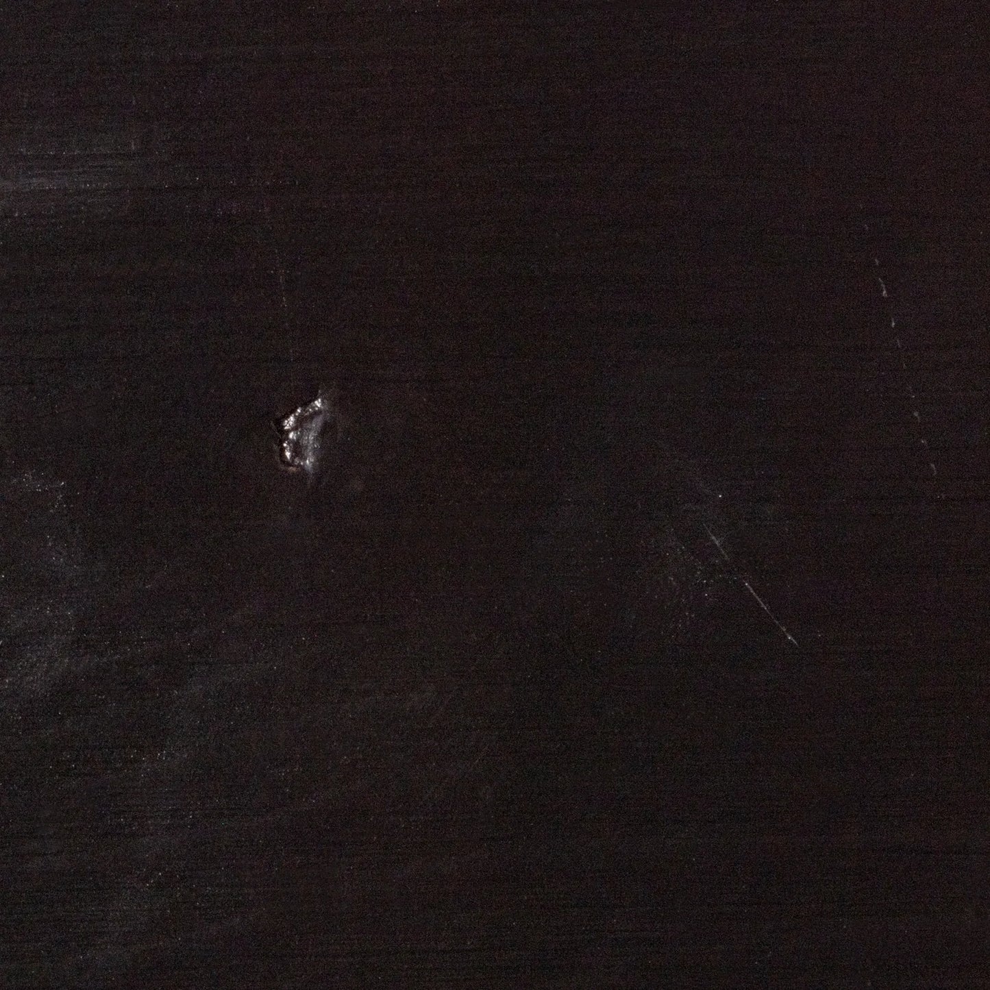 New gravure hoge kast met lade - grenen zwart [fsc]